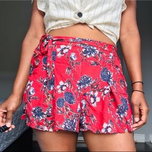 Vintage Printed Shorts - EUC